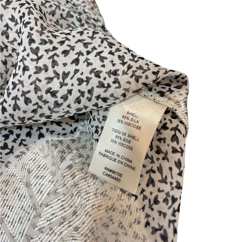 ⚡️SOLD⚡️Rebecca Taylor Silk Floral Sleeveless Tank Top Gray White Blouse - Picture 14 of 16